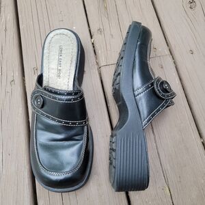 Vintage 90s y2k Bratz Black Faux Vegan Leather Chunky Heel Platform Button Mules